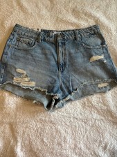 Garage Denim Light Wash High Rise Mini Cheeky Festival Shorts size 13/31 NEW NWT