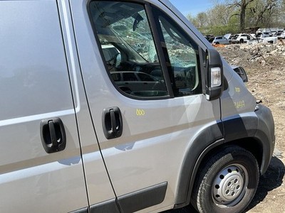 (LOCAL PICKUP ONLY) Passenger Front Door Without Passive Entry Fits 20-24 PROMAS