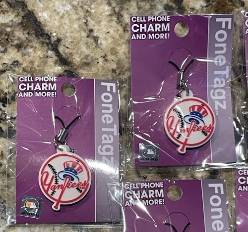 New York Yankees Cell Phone Charms Lot of 6 NEW - Zdjęcie 3 z 5