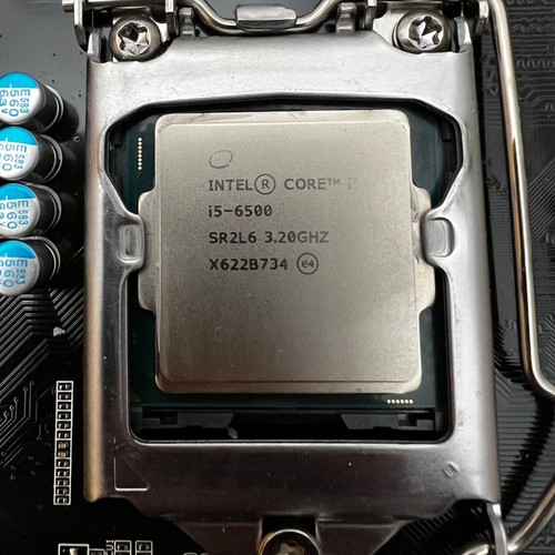 Gaming-PC Bundle: i5-6500 + Gigabyte H170M-D3H | LGA1151 DDR4 Mainboard Set - Photo 2/2