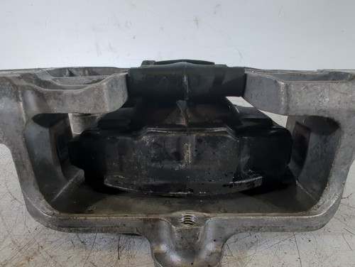 MERCEDES A-CLASS W177 2018-2024 1461 ENGINE MOUNT PASSENGER A2472402100 O85 - Picture 7 of 12