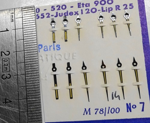 - X 1 SET UHRZEIGER LIP R25 SCHWARZ BESETZT