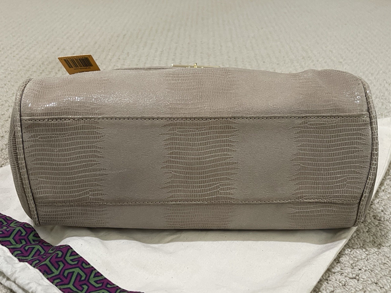Tory Burch Lizard Medium Resin Top Handbag Rare! NWT image 6