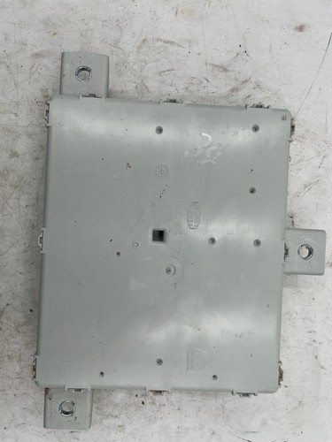 2017-2019 ALFA ROMEO GIULIA UNDER DASH CABIN FUSE BOX RELAY UNIT 503441720205 - Picture 3 of 3
