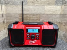 Milwaukee 2890-20 M18 Jobsite Radio Plug-In Connection - Tool Only