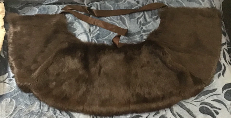 Capa de piel de conejo marrón para mujer Laundry Shelli Segal-talla única 100 % forro de seda Foto 3 de 4