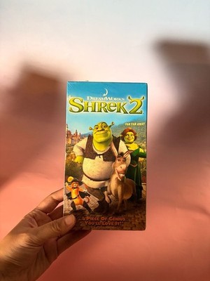 Shrek 2 (2004) DreamWorks Home Entertainment VHS Tape