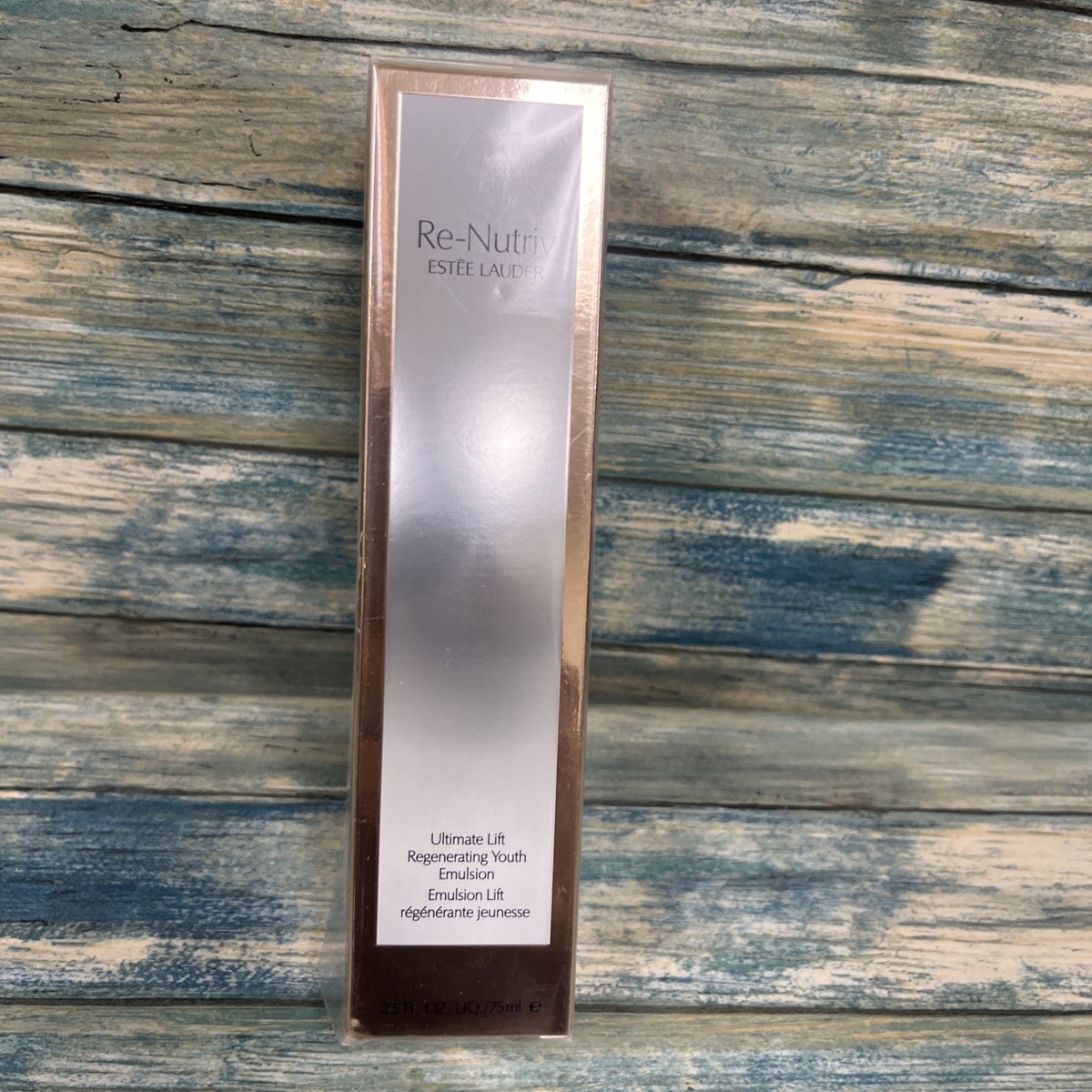 Estee Lauder Re-Nutriv Ultimate Lift Regenerating Youth Emulsion 