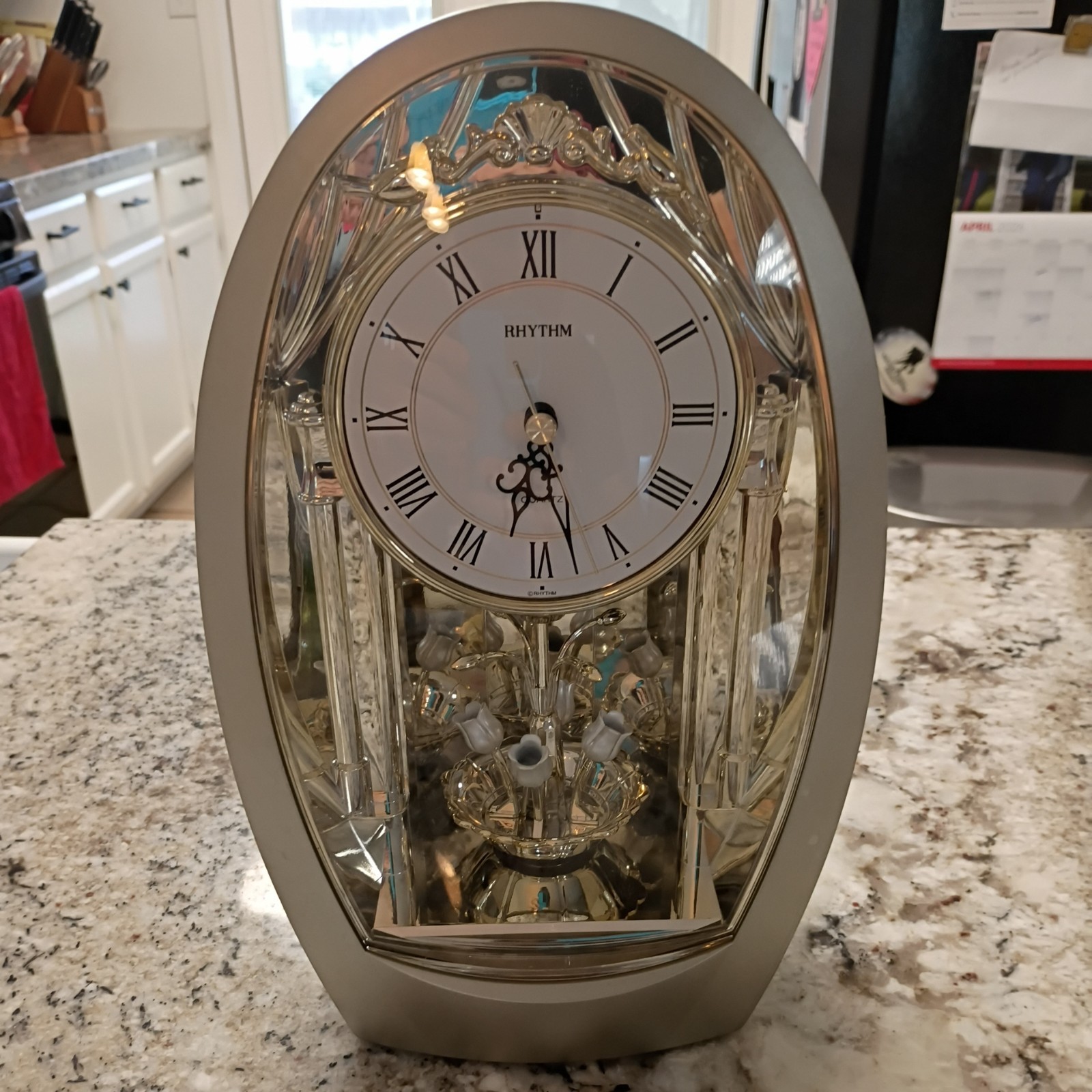 Rythm Tulip Table Top Clock Vintage