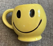Vintage 1970’s McCoy Smiley Happy Face Mug Have A Nice Day Pottery Cup