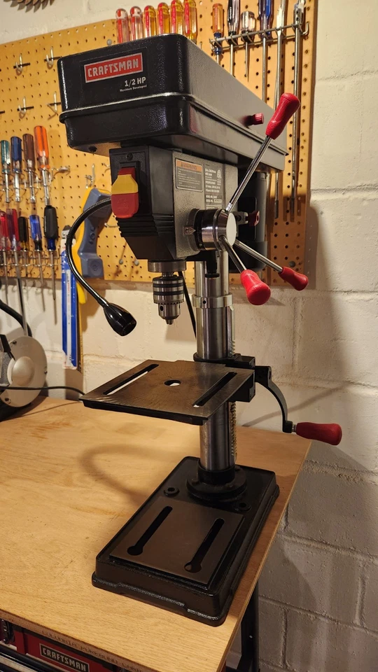 CRAFTSMAN 10 英寸 DRILL PRESS - 1/2 惠普,5 速 - 状况完好 — 第 2/4 张图片