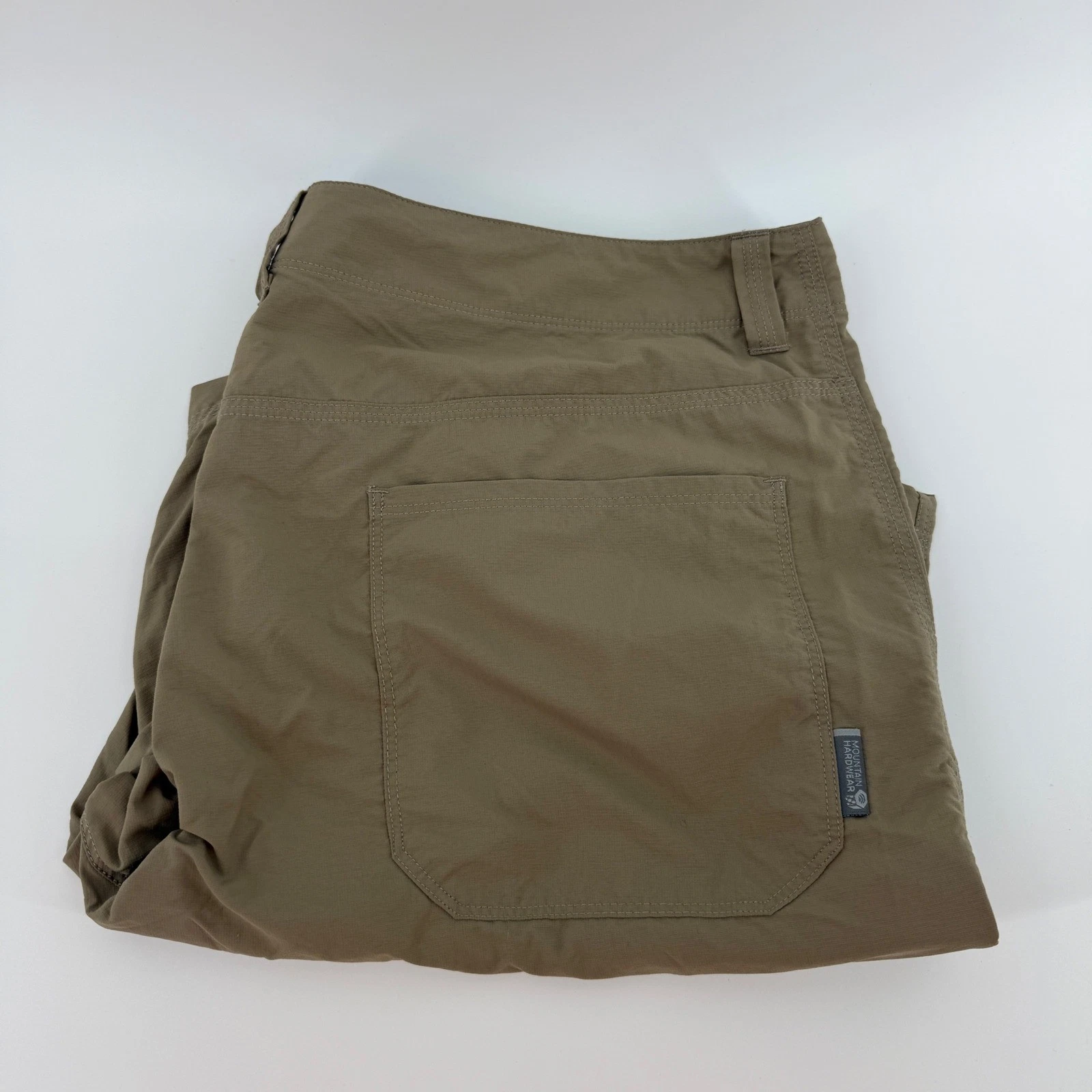 Mountain Hardwear Mens 38 Hiking Shorts Tan Nylon Ripstop Outdoor Trekking 10 In