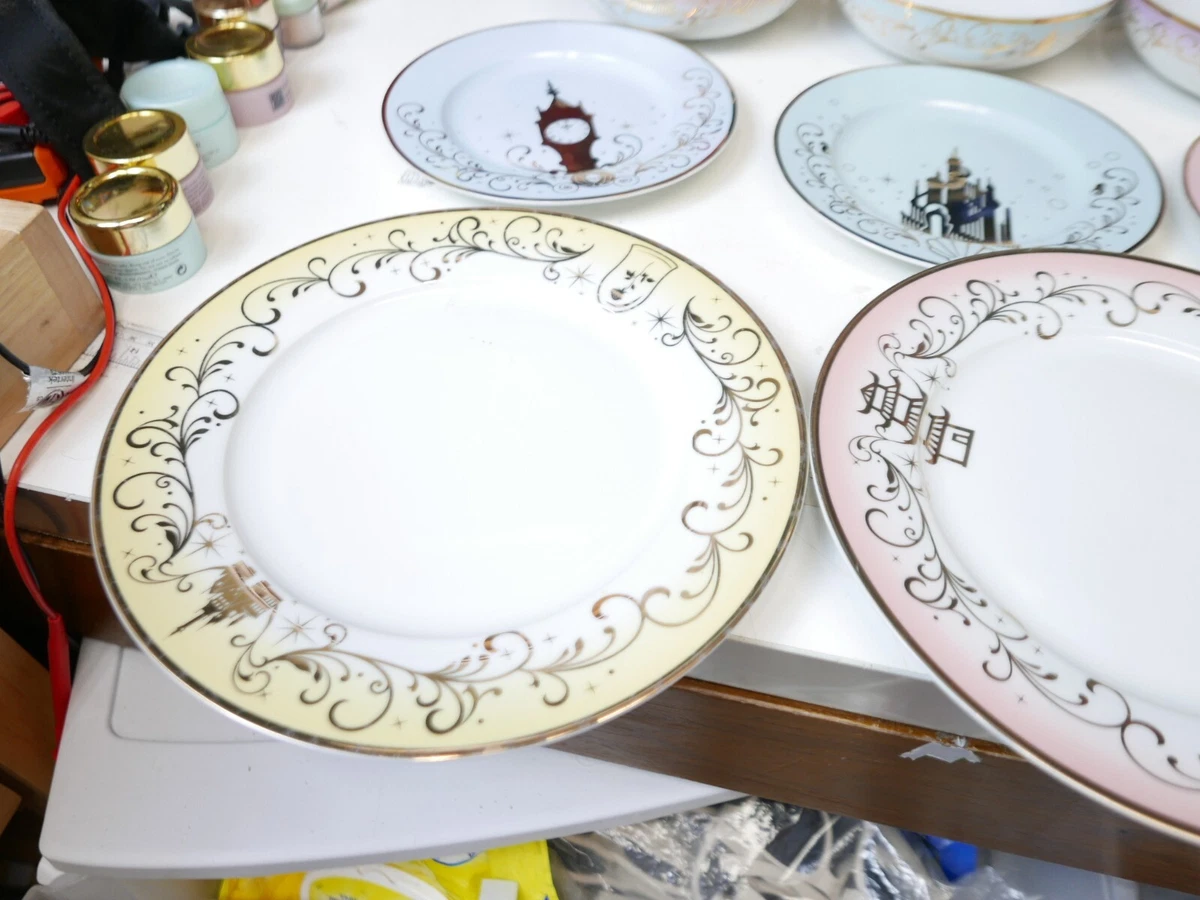 Disney Themed 11 Piece Ceramic Dinnerware Set, Plates