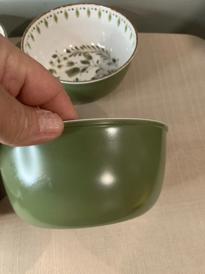 Juego de 4 cuencos de sopa de cereales de melamina verde Better Homes And Gardens Foto 4 de 4