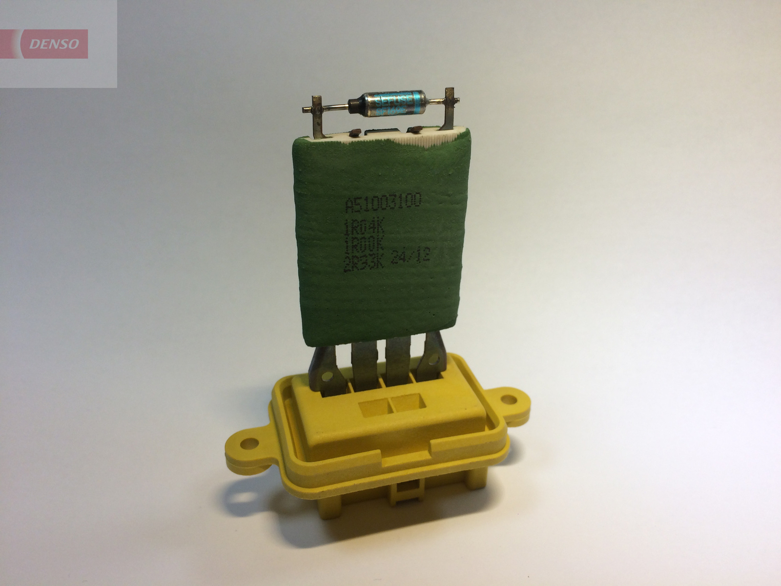 DENSO DRS23002 Resistor, interior blower for CITROËN,PEUGEOT