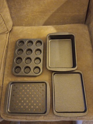 4 Nonstick Mini Toaster Bakeware Tray Cup Cake Pas Cooks Essentials Scratchguard