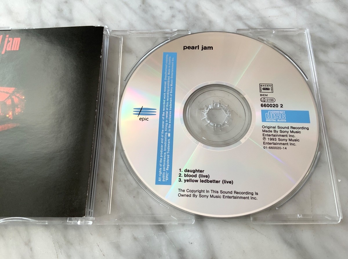 【希少】e.m.本『pearls on the pig』『1996-2006』 $_57.JPG?set_id=8800005007