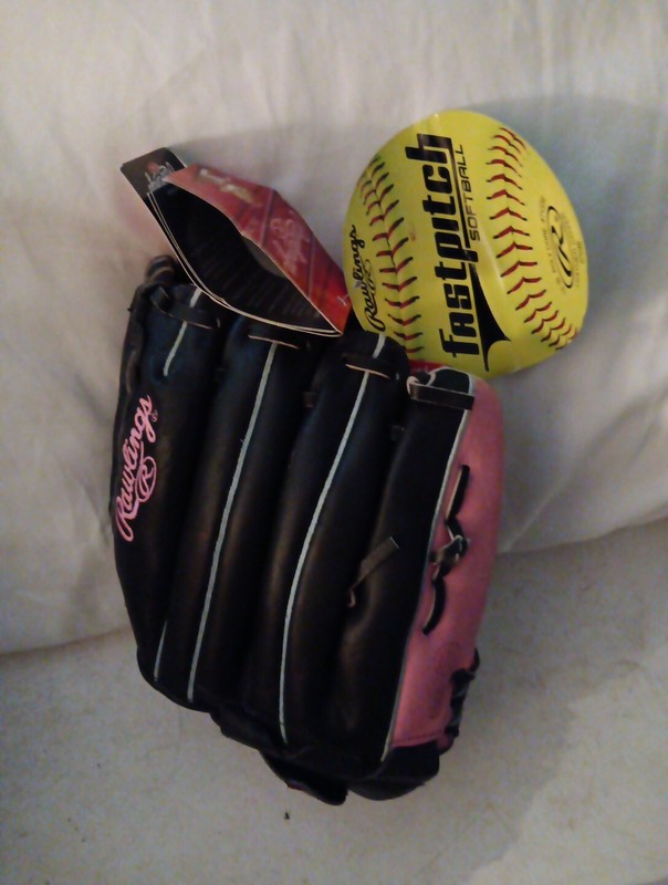 Rawlings 11.5" Fast Pitch Softball Pink Accent Glove Right-Hand Throw RHT FP1158