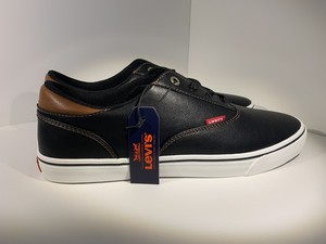 levi's black canvas shoes