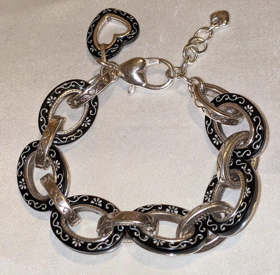 Pulsera Brighton Metro Reversible Corazón Colgante Plateado Negro Lucita Foto 2 de 4