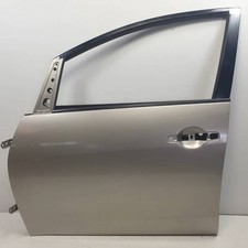 Porte avant et accessoires Mitsubishi GRANDIS
