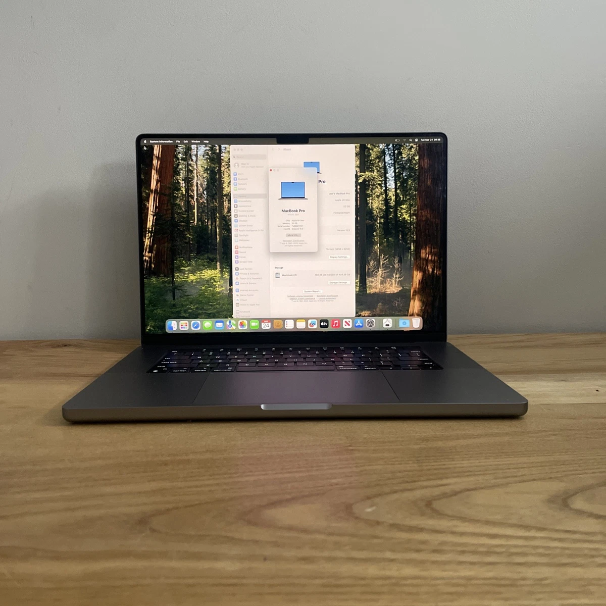 Macbook Pro (2021) - 16 - Puce M1 Max - Ram 32go - Stockage 1to - Gris Macbook Pro (2021) - 16 - Puce M1 Max - Ram 32go - Stockage 1to - Gris