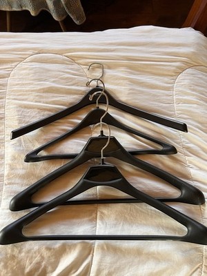 Unbranded Suit Hangers Lot Of 4 Mixed Type Jacket And Suit Clothing Hangers