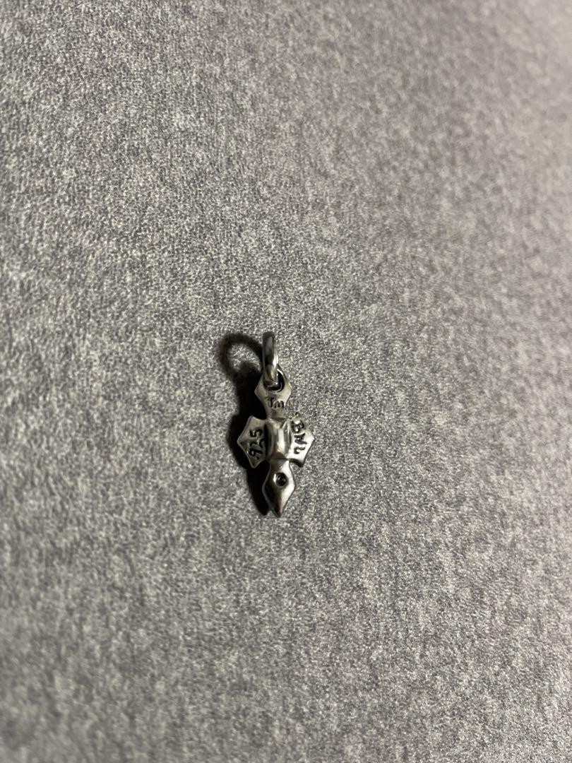 Picture 2 of 4