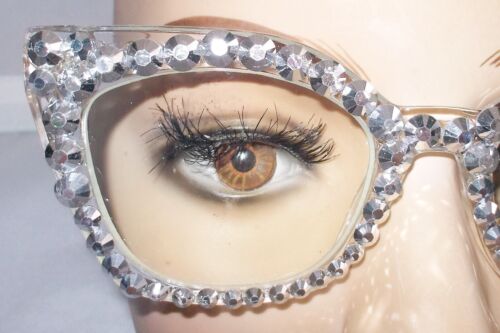 UNIQUE BOUTIQUE SEXY CATEYE 2.50 READING GLASSES SILVER RHINESTONES