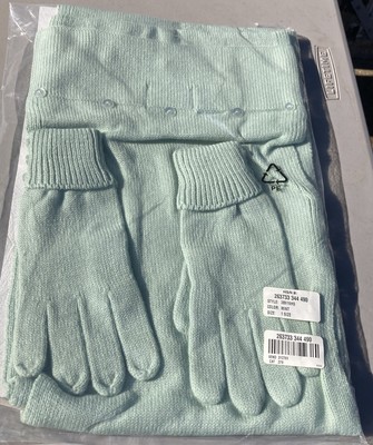 HSN Women's Winter Scarf & Gloves 2Pc Knit Set Color MINT *NWT*