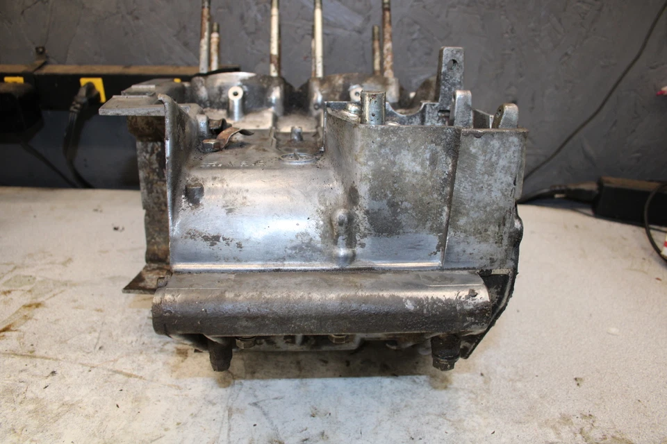 Suzuki T350 1969 motor cárter cárter cárter bloque extremo inferior 0071.aaa Foto 4 de 4