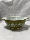 Spring Blossom Green (White On Green) Pyrex 442 Cinderella Mixing Bowl 1972-1979