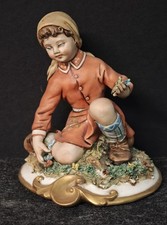 Statuetta in porcellana capodimonte - Firmata Volta - scultura vintage bimba