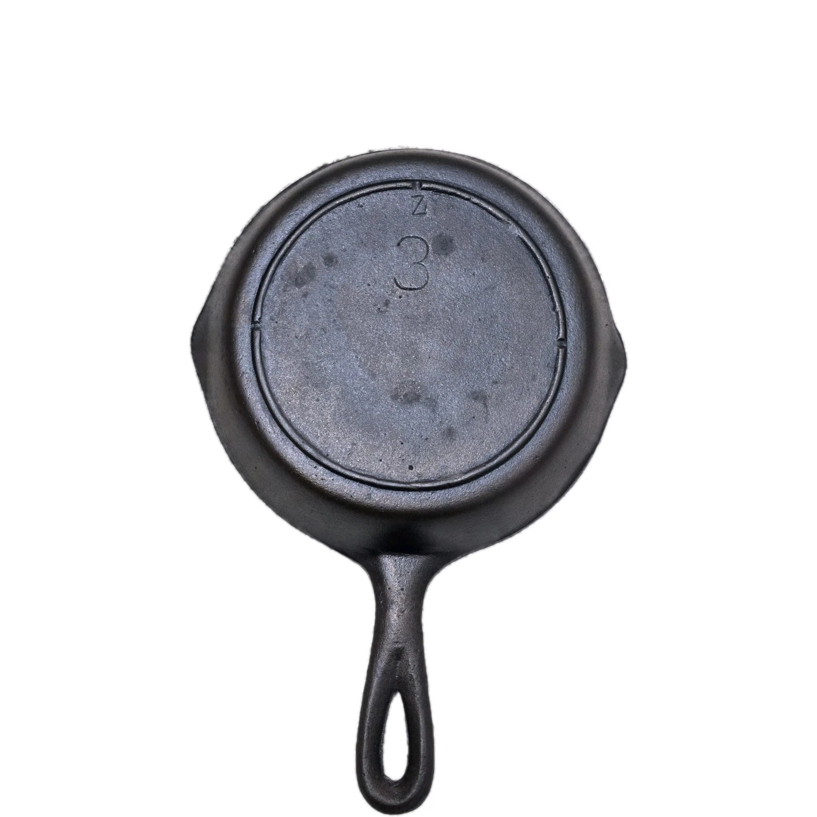 vtg 3 notch lodge cast iron skillet 3 heat ring restored seasoned grannycore