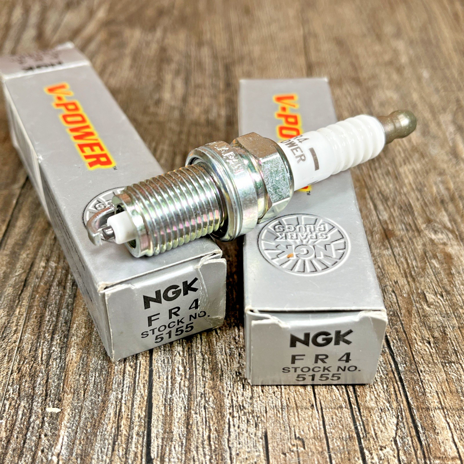 2 NGK Spark Plug 5155 FR4