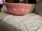 Gooseberry (White On Pink) Pyrex #444 Cinderella Mixing Bowl 1957-1966