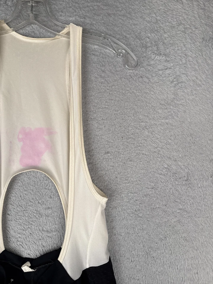 Performance 骑行围兜短裤女式特大号黑色白色衬垫网眼肩带 — 第 2/4 张图片