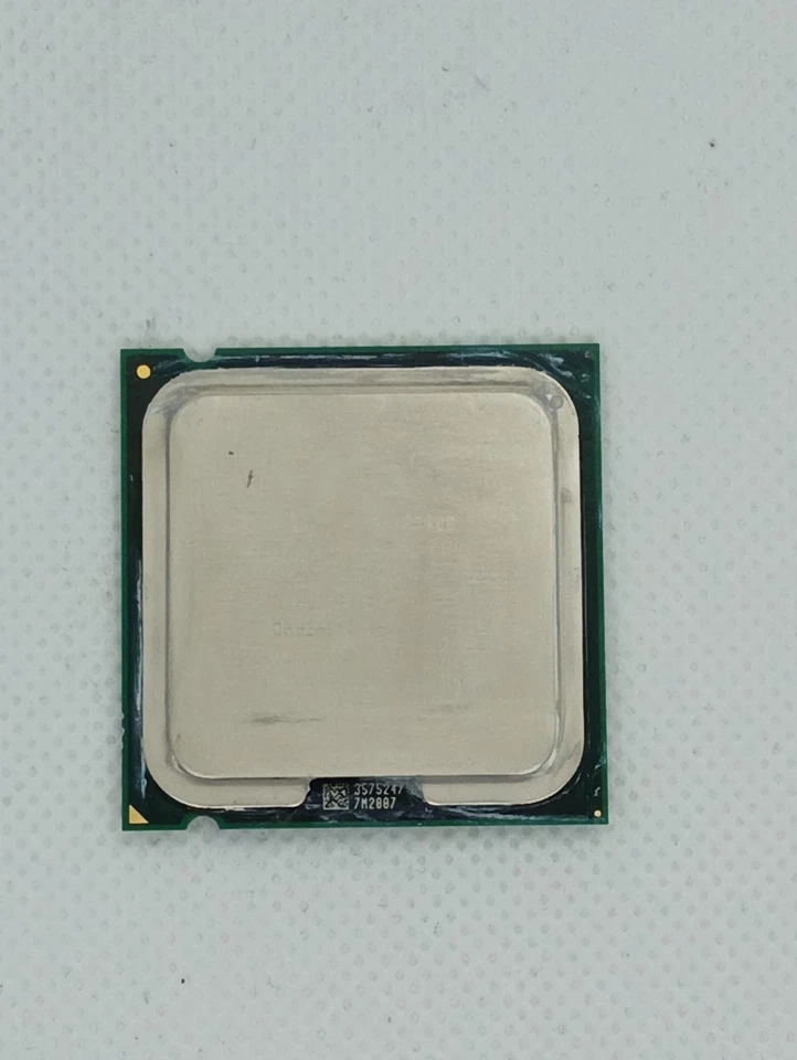 Processore Intel Core 2 Duo E8400 3.00Ghz/6M/1333/06 socket 775 - Immagine 2 di 3