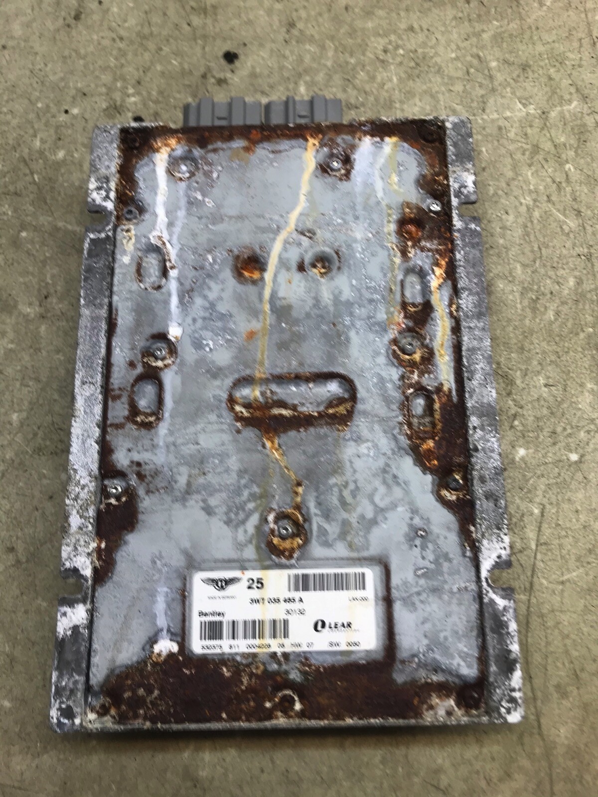 12 13 14 15 16 17 18 Bentley GTC Amplifier 3W7035465A Water Damage
