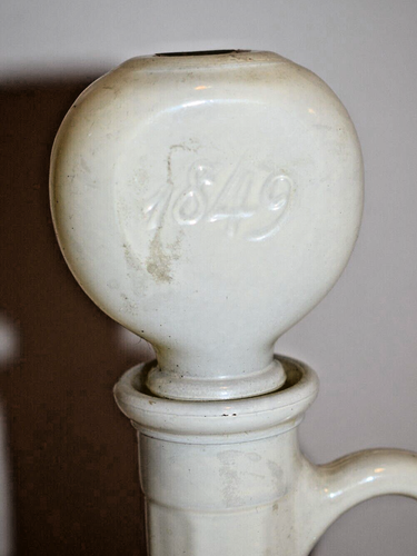 Vintage 1968 Old Fitzgerald Kentucky Bourbon Monticello Decanter Bottle - Picture 3 of 6