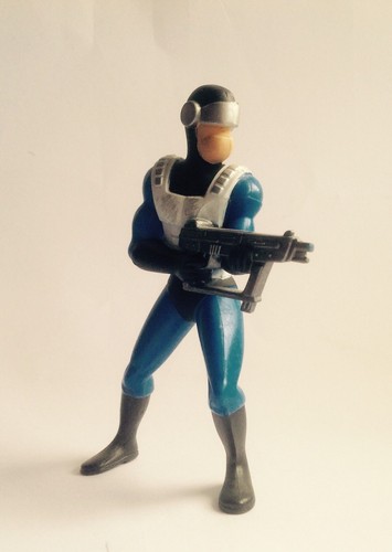 2 x Disney Pixar Incredibles Syndrome Security Guard Action Figure - Picture 2 of 4