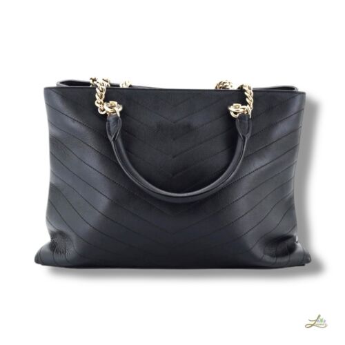 Chanel Chevron Calfskin Quilted Bag - Picture 3 of 11