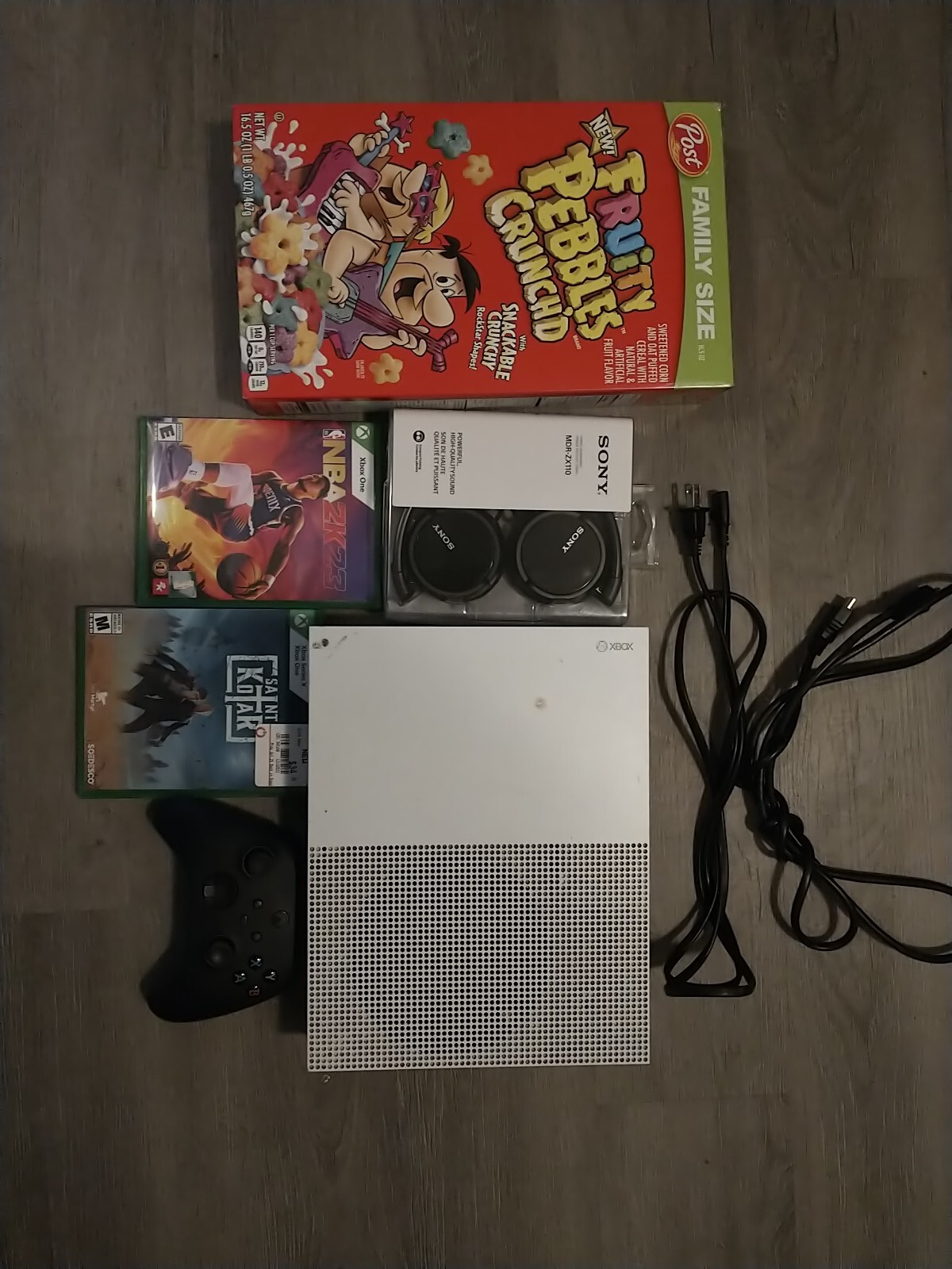 Microsoft Xbox One S Console& 2 Games+Sony Headset AndFree Fruity