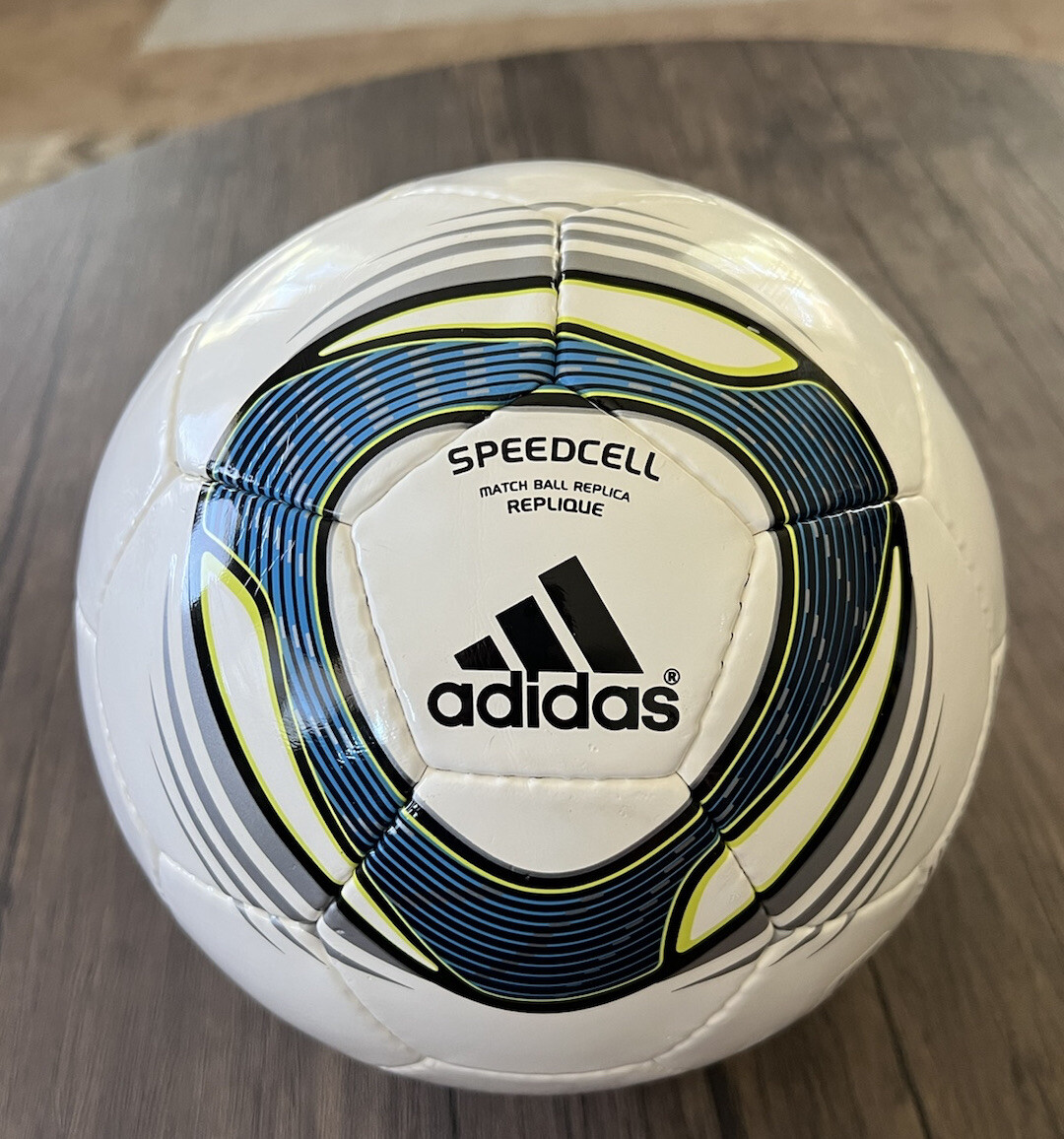raro Sonno agitato il vento è forte adidas speedcell soccer ball