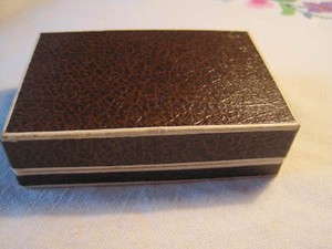 ANTIQUE PAPER STUD SET BOX,..UNIQUE