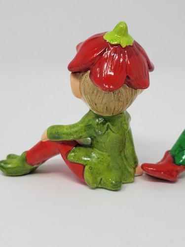 Vintage Pixie Gnomes Elves Flower Hat Figurines Pair - Picture 6 of 9