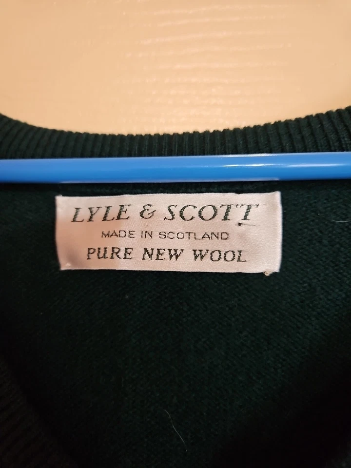 Chaleco Suéter Para Hombres Verde Lyle & Scott Lana Pura Bally Bunne Club de Golf Talla XL Foto 3 de 4