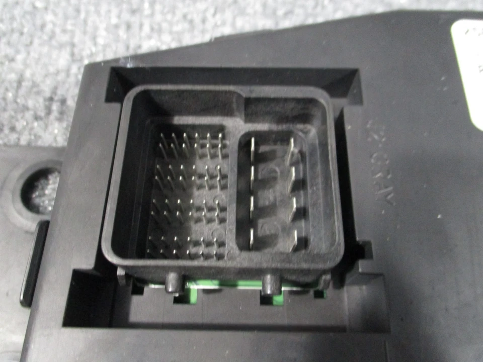 2007 2008 Chevy Colorado GMC Canyon Hummer H3 BCM Body Control Module 25816710 - Image 4 of 4