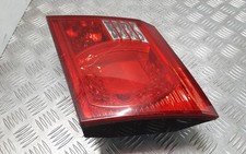 KIA MAGENTIS MG Heckklappenleuchte rechts 2.00 Petrol 106kw 2007 28404190