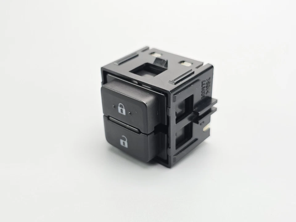 Toyota Prius Prime 2017-2018 interruptor de desbloqueo de bloqueo del lado del pasajero delantero derecho OEM Foto 2 de 4